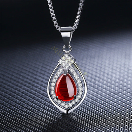 Waterdrop Blossom Carnelian Pendant With Green Chalcedony