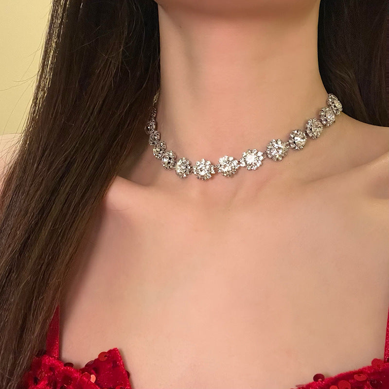 Full-diamond Niche Zircon Clavicle Chain Versatile Collar-style  Necklace