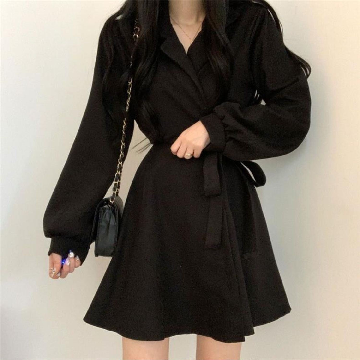 Women's Minimalist Cinched Waist Long-Sleeve Suit Dress