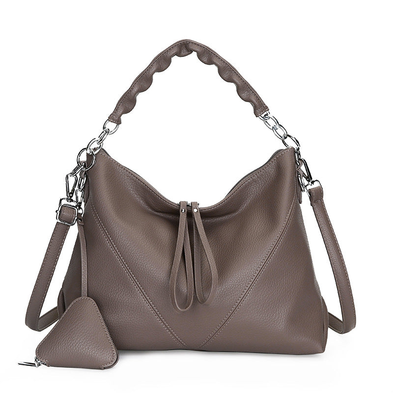 Simple Commuter Leather Chain Shoulder Underarm Bag With A Triangle Pouch