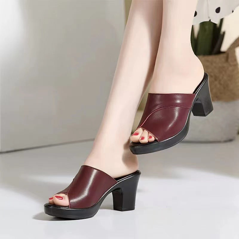 Heel Soft Leather Slip-resistant Thick Sole Peep-toe Sandals For Women