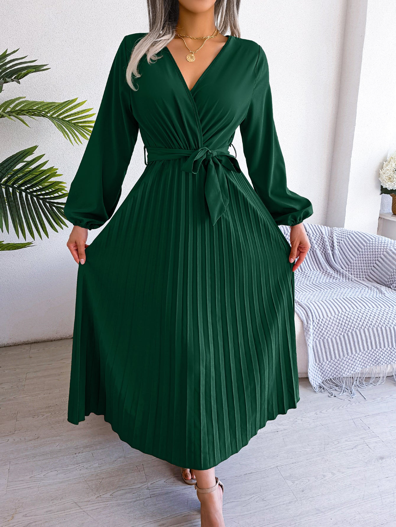 Women's Elegant Cross V Neck Flowy Pleated Maxi Dress